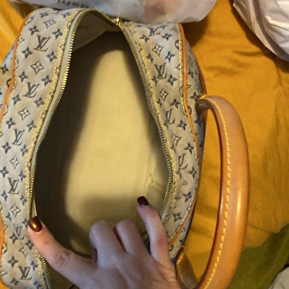 Authentic Louis Vuitton, minilin Marie bag - Picture 9 of 12